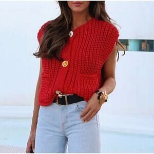 Red Chunky Knit Button Front Vest Sleeveless Cozy Statement Top NWT Size M